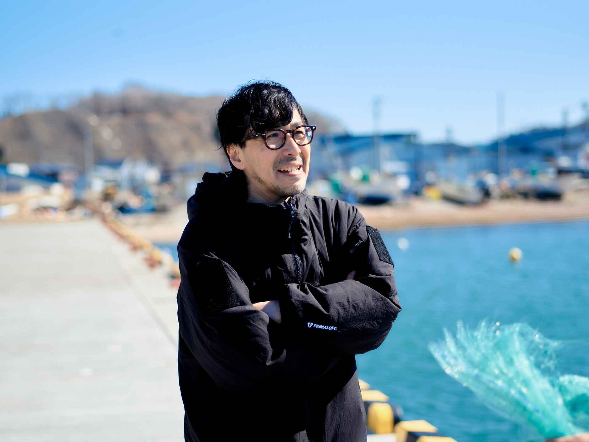 海と暮らしのあいだに。漁網から生まれた素材「MURON」と歩む、服づくりの未来
