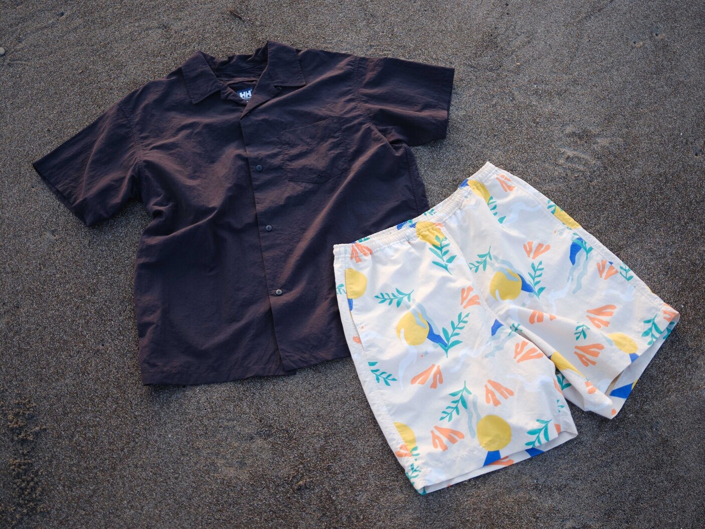 海と暮らしのあいだに。漁網から生まれた素材「MURON」と歩む、服づくりの未来