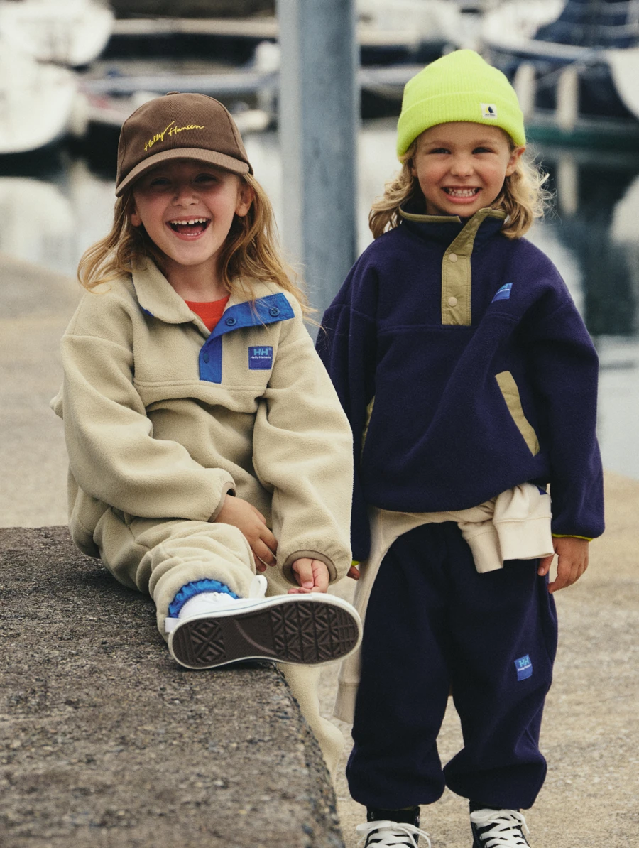 美品HELLY HANSEN ヘリーハンセン キッズ スキーウェア 北欧モデル KIDS & BABY FALL / WINTER2026 | HELLY HANSEN（ヘリーハンセン）公式